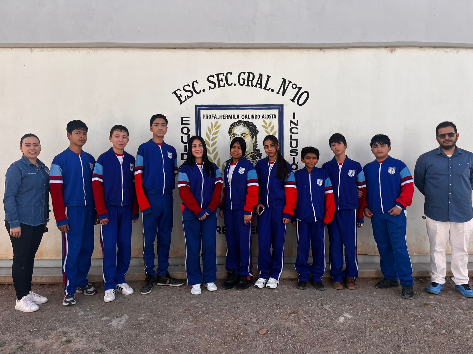 Actividad escolar y comunitaria en Río Dorado